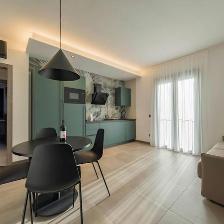 Apartmentsgarda Garda  Buitenkant foto