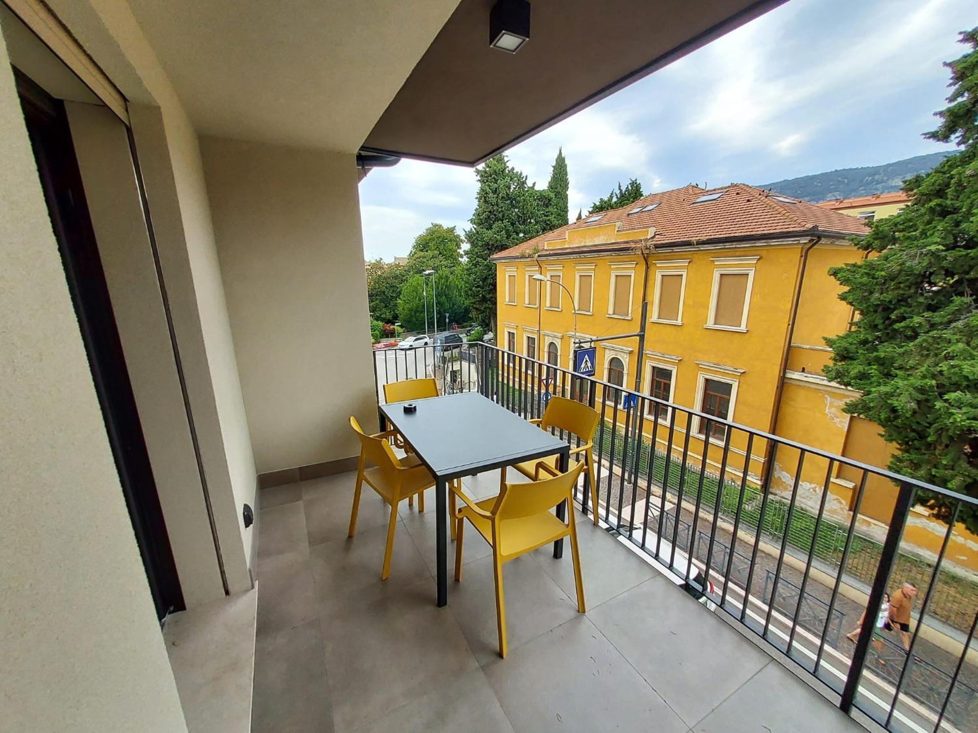 Apartmentsgarda Garda  Buitenkant foto