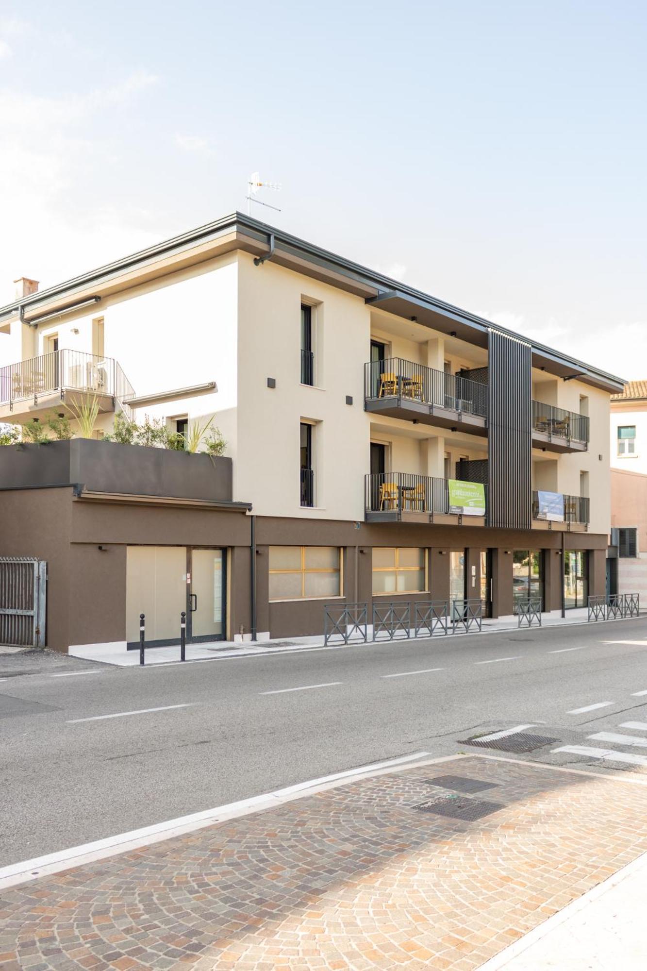 Apartmentsgarda Garda  Buitenkant foto
